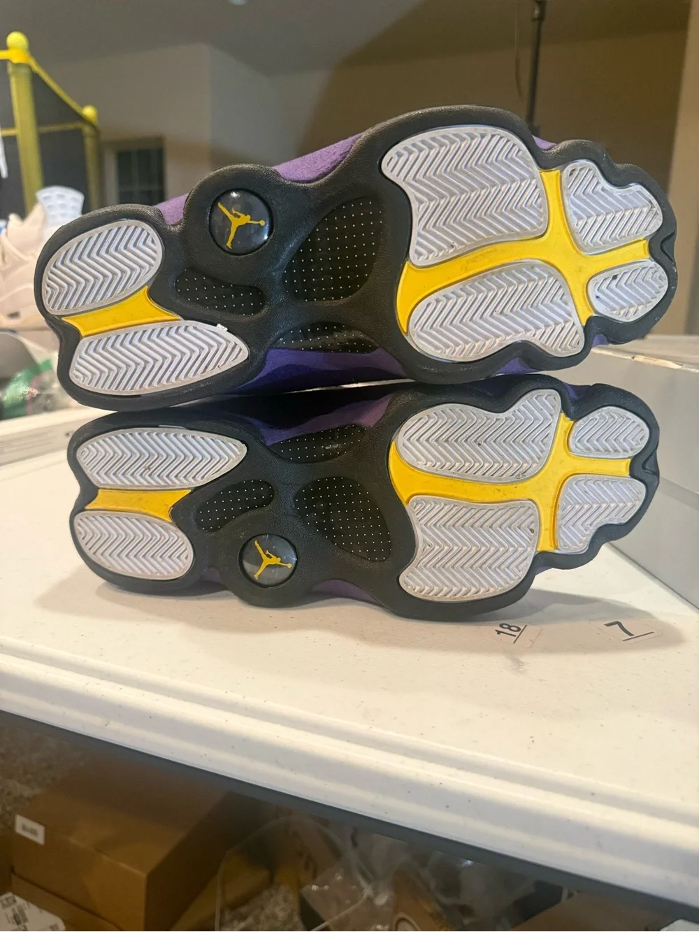 Size 9 - Air Jordan 13 Retro Lakers